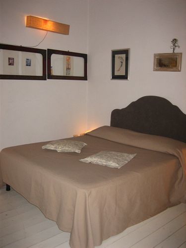 Portico D'ottavia Luxury & Philosophy Appartamento *